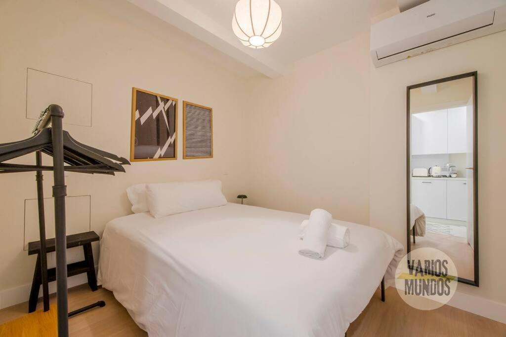 Nuevo Y Centrico Apt 7Px En Plena Plaza Del Carmen E2 Madrid Buitenkant foto