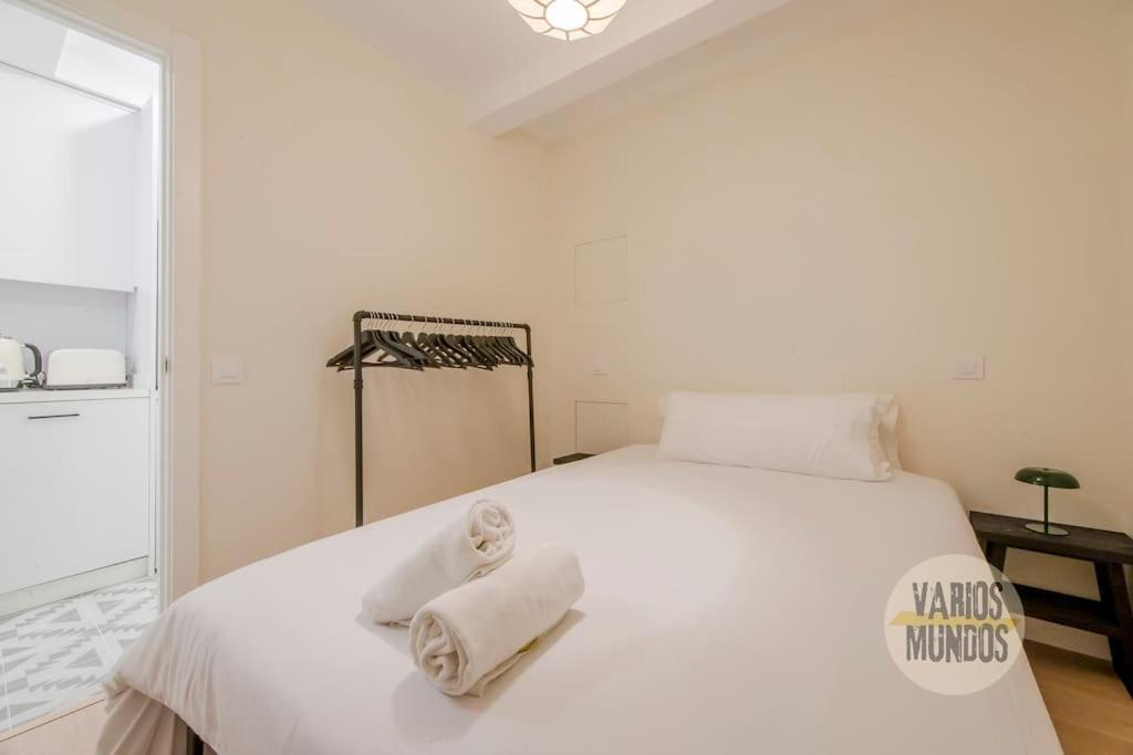 Nuevo Y Centrico Apt 7Px En Plena Plaza Del Carmen E2 Madrid Buitenkant foto