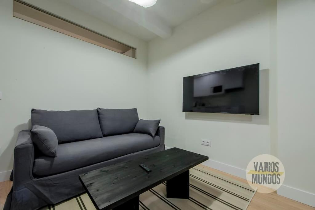 Nuevo Y Centrico Apt 7Px En Plena Plaza Del Carmen E2 Madrid Buitenkant foto